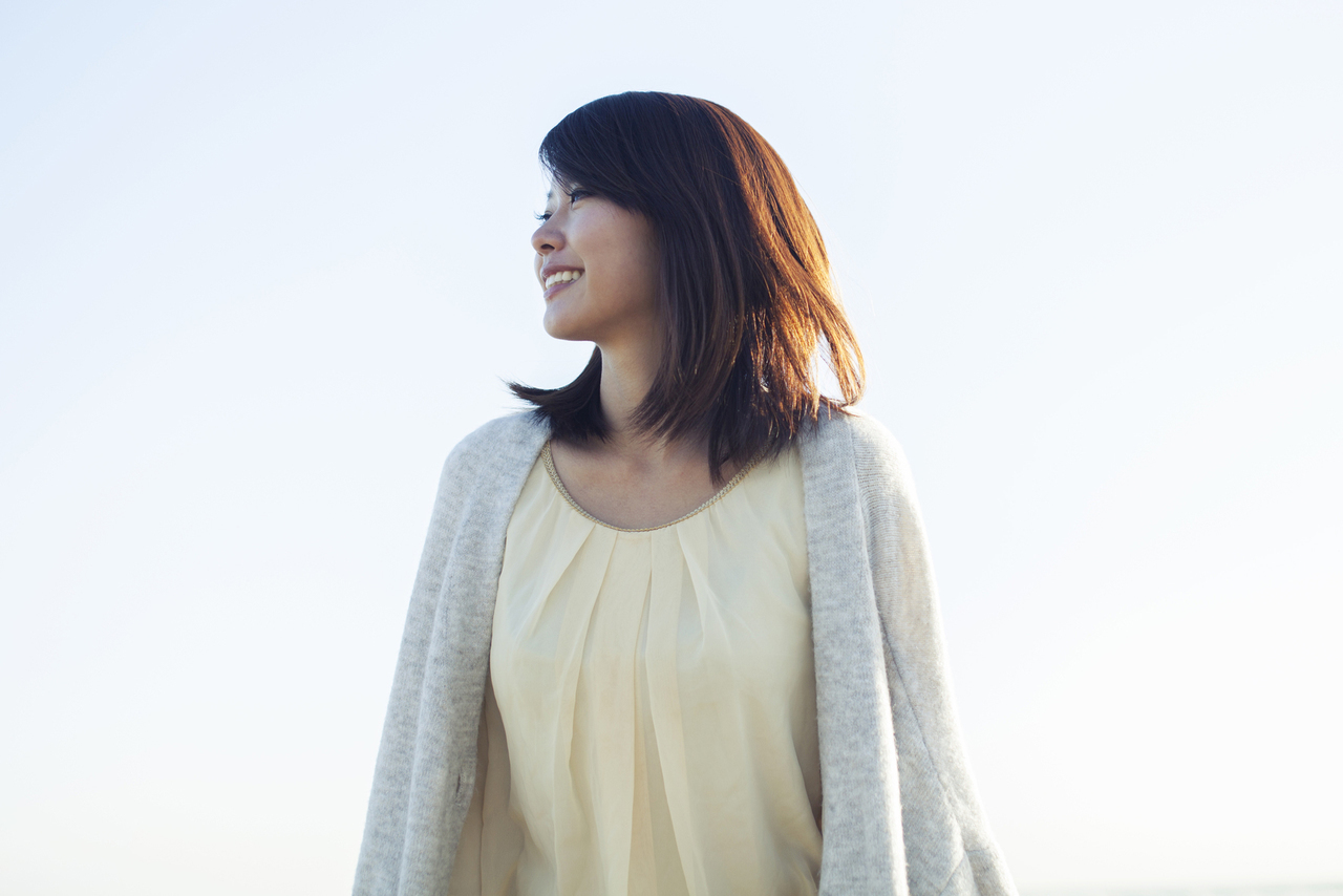 笑顔の女性